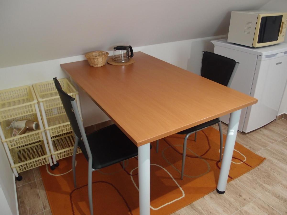 Penzion Cabak Vrchlabí Exteriör bild